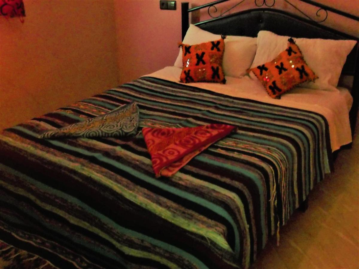 Tifinagh Guest House Мерзуга Екстер'єр фото
